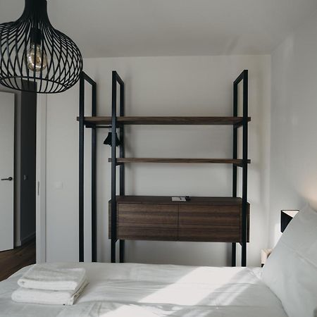 Huswell - The Tide - Stylish Seaview Apartment For 4 - Prime Location & Private Parking Cadzand Buitenkant foto