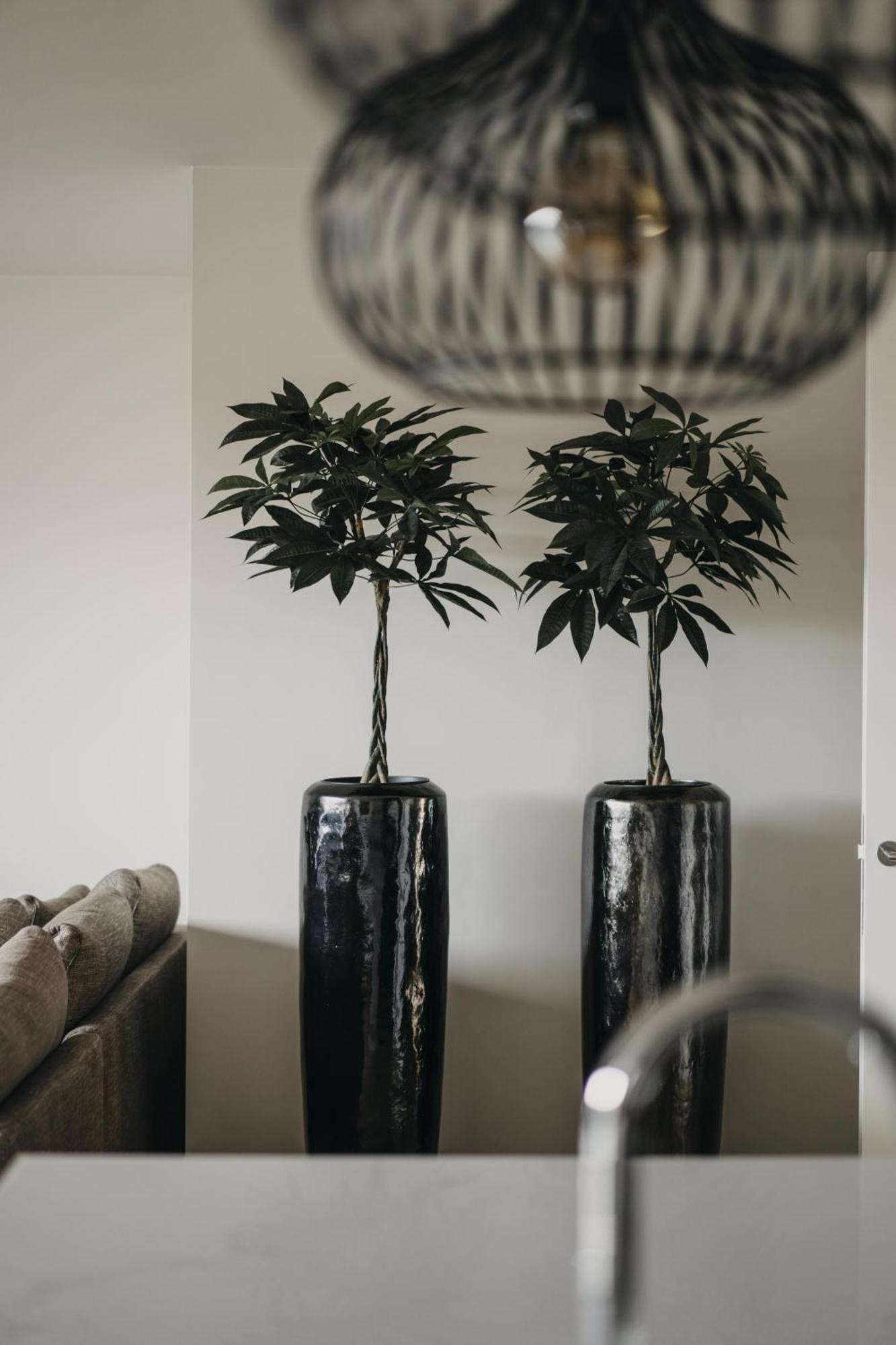 Huswell - The Tide - Stylish Seaview Apartment For 4 - Prime Location & Private Parking Cadzand Buitenkant foto